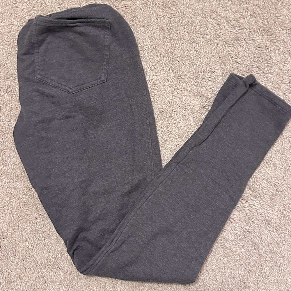 Thick maternity leggings